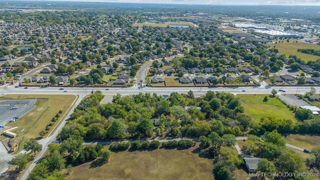 10010 N Garnett Rd, Owasso, OK 74055