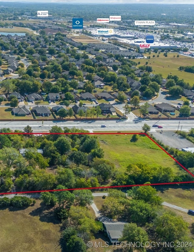 10010 N Garnett Rd, Owasso, OK 74055