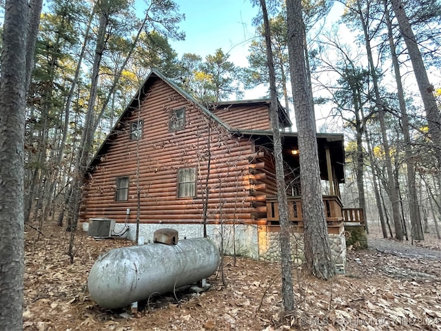 view of side of home