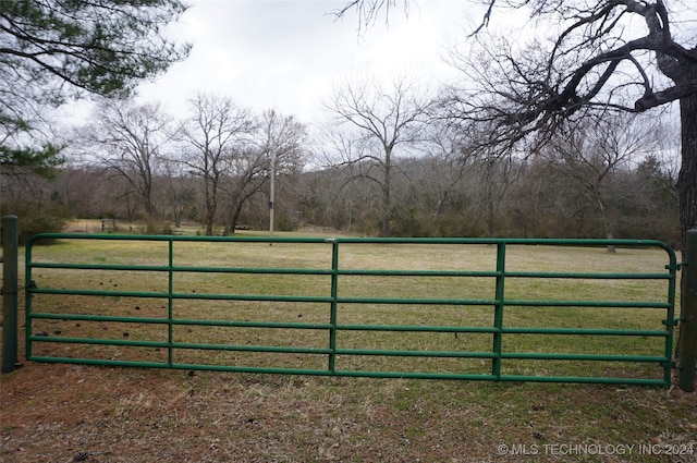 Listing photo 2 for S 206 Road, Henryetta OK 74437