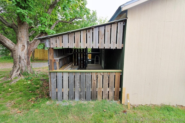 view of outbuilding