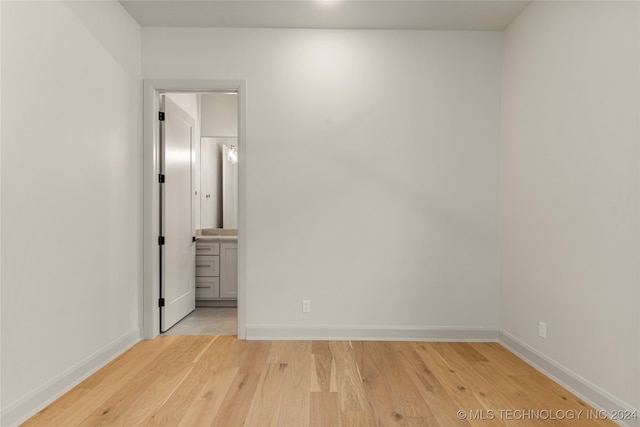 empty room featuring light hardwood / wood-style flooring