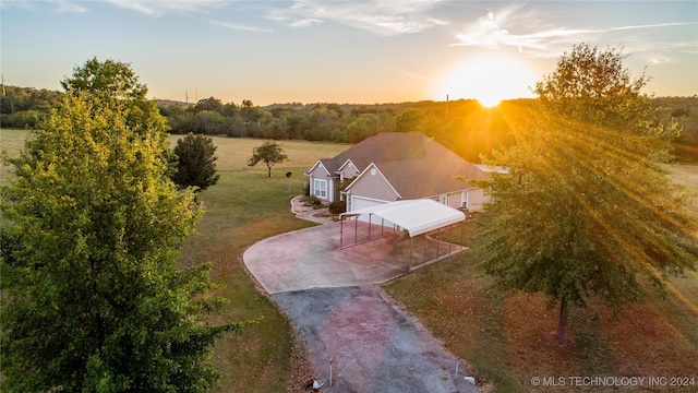 view of aerial view at dusk