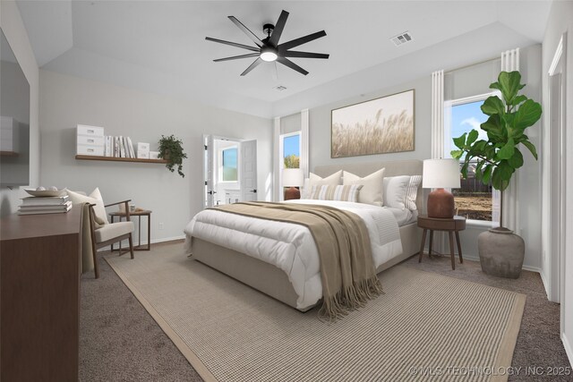 bedroom featuring carpet floors and ceiling fan