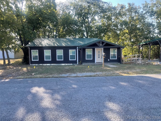 view of front of house