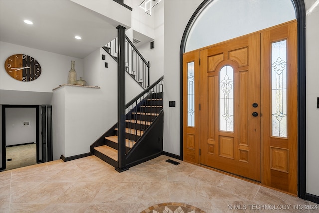 entryway featuring plenty of natural light