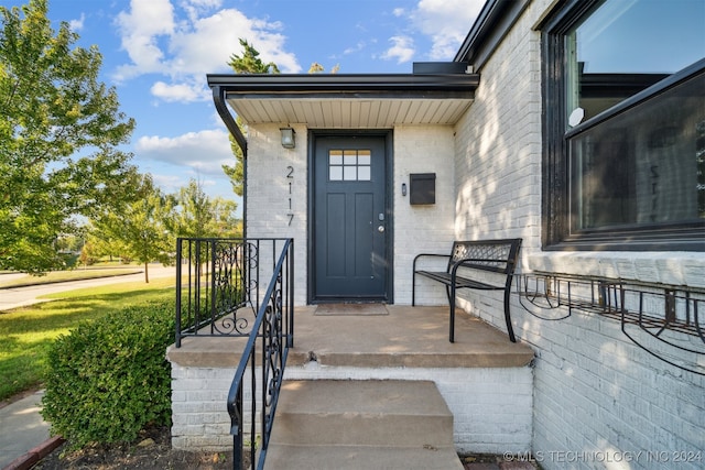 view of property entrance