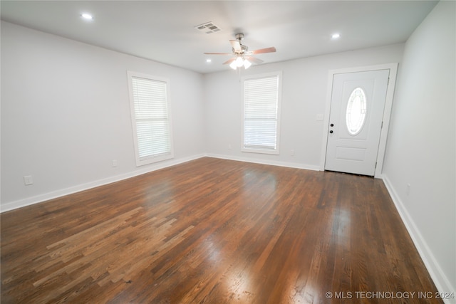 entryway featuring ceiling fan and dark hardwood / wood-style floors