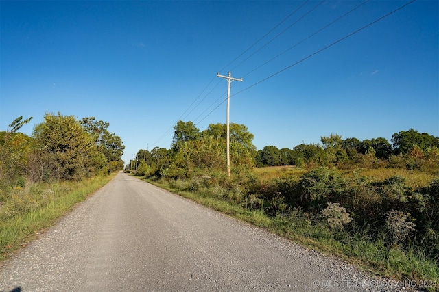 8 E 1160th Rd, Checotah, OK 74426