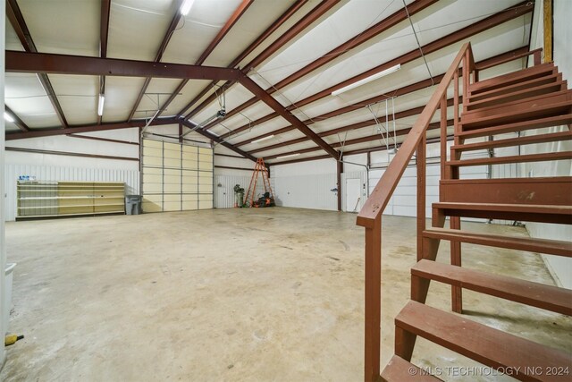 1202 SW 9th St, Wagoner, OK 74467 - view of garage