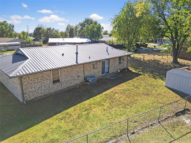 1421 S Hayes Ave, Wagoner, OK 74467 - view of subject property
