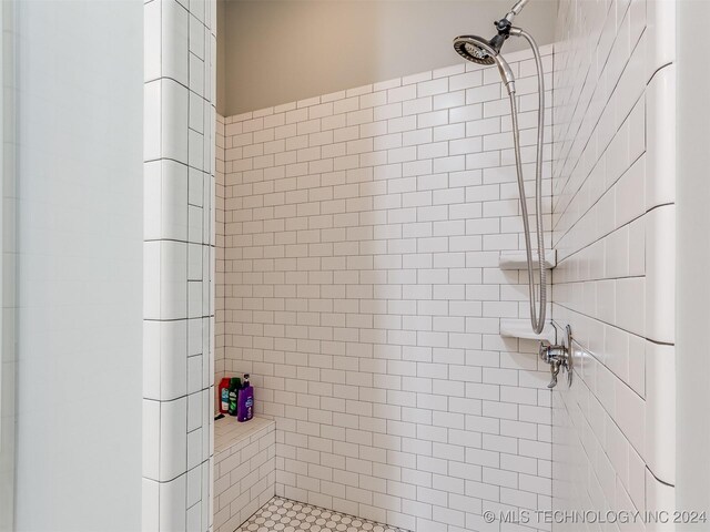 86 Ridgeline, Carlton Landing, OK 74432 - bathroom featuring a shower stall