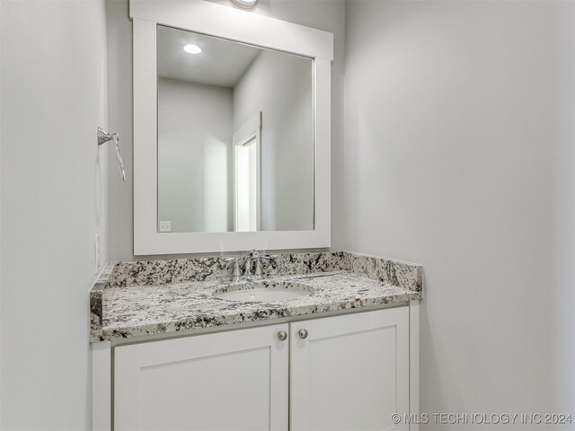 86 Ridgeline, Carlton Landing, OK 74432 - bathroom with vanity