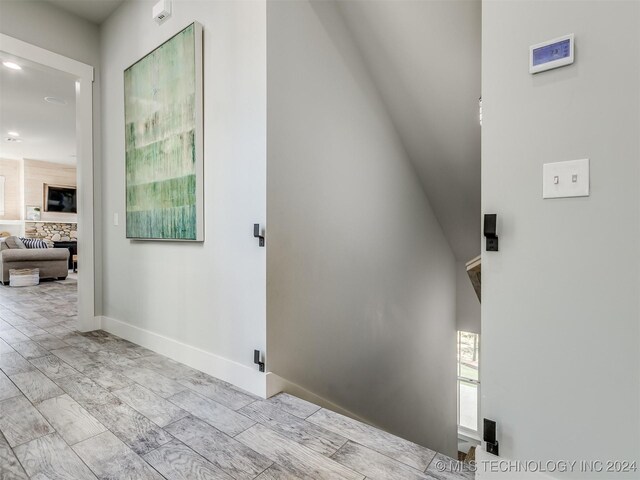 86 Ridgeline, Carlton Landing, OK 74432 - hallway featuring baseboards and recessed lighting