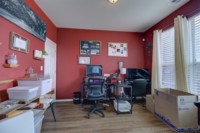 office with hardwood / wood-style floors