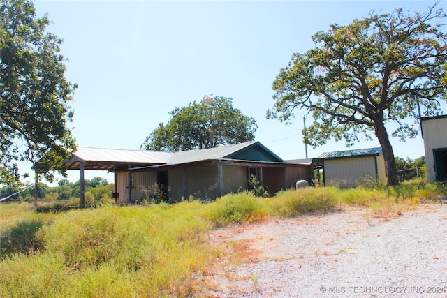 view of front of home