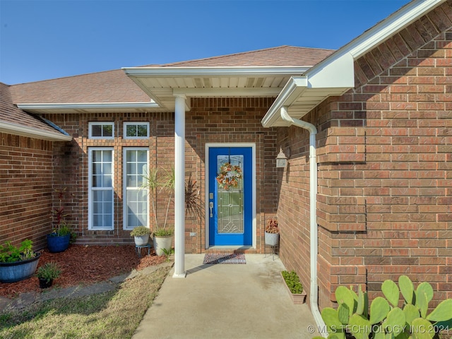 view of property entrance