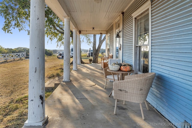 view of patio featuring covered porch