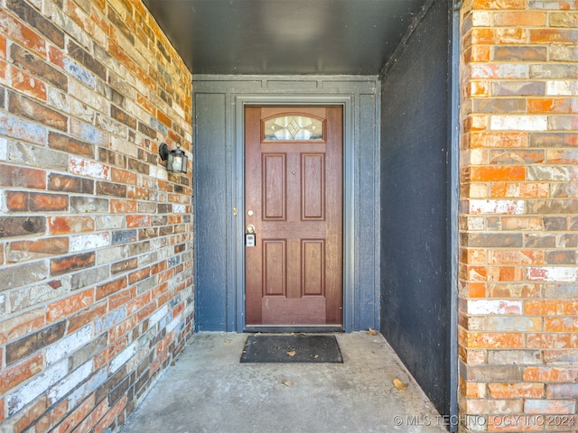 view of property entrance