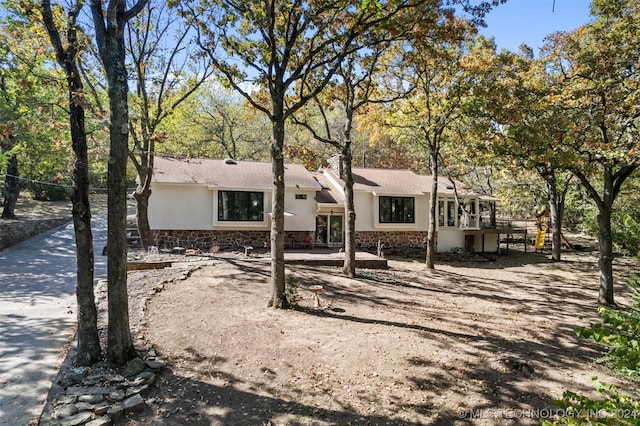 view of front facade with a deck