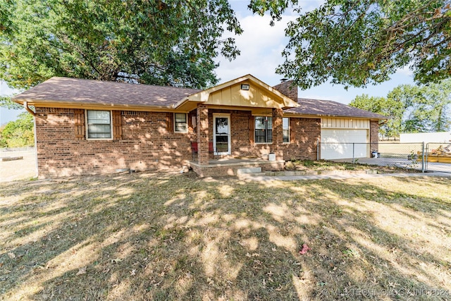 ranch-style house with a front yard