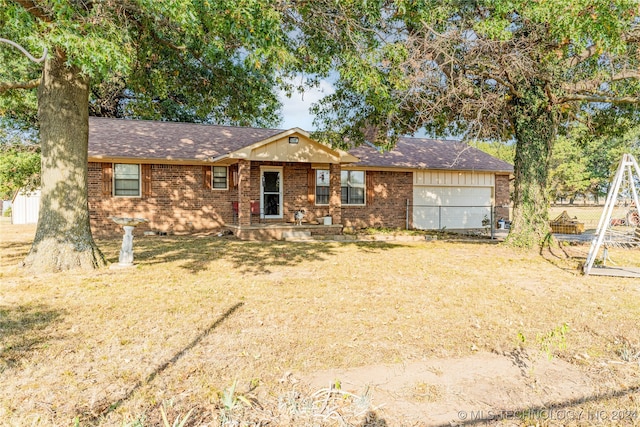 ranch-style house with a front lawn