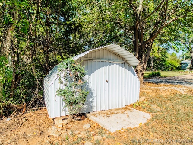 view of outdoor structure