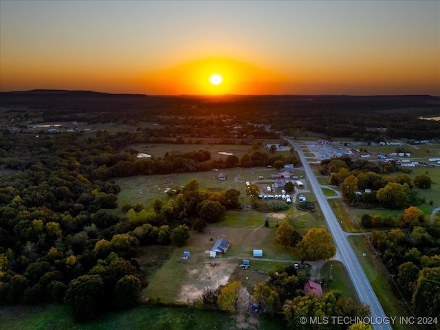 view of aerial view at dusk