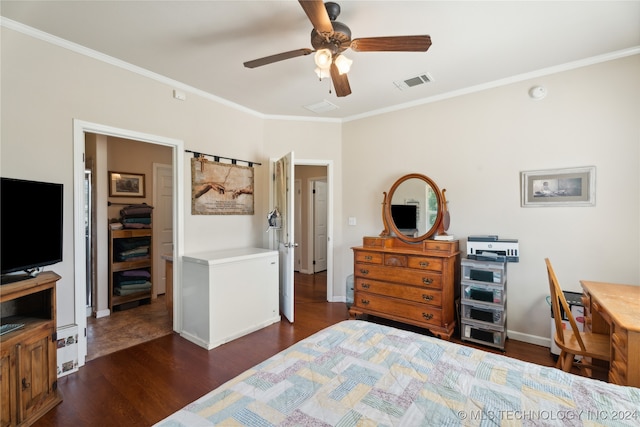 bedroom featuring ceiling fan, crown molding, and dark wood-type flooring