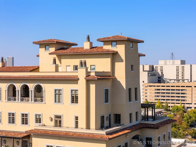 view of building exterior