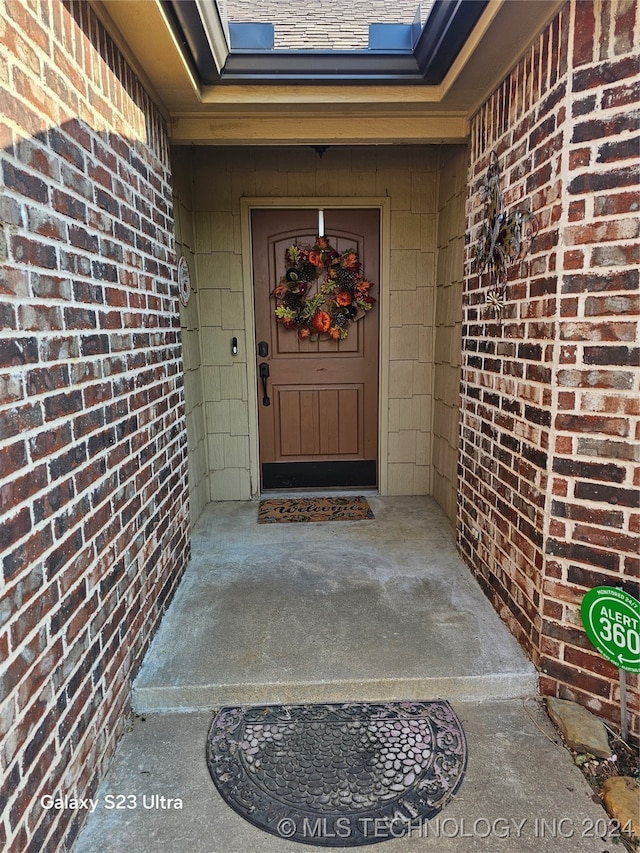 view of property entrance