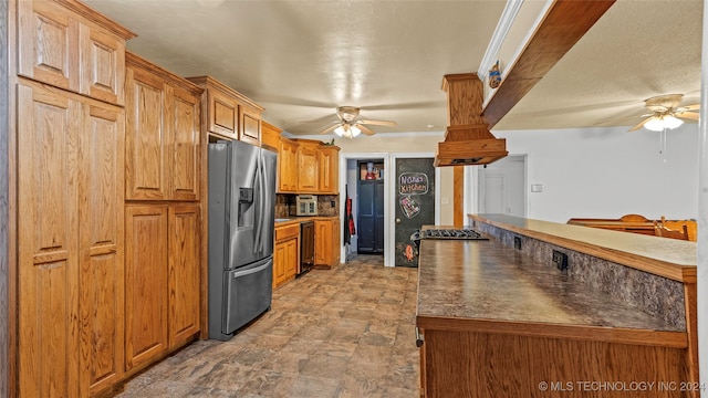 kitchen with appliances with stainless steel finishes, crown molding, wine cooler, and ceiling fan