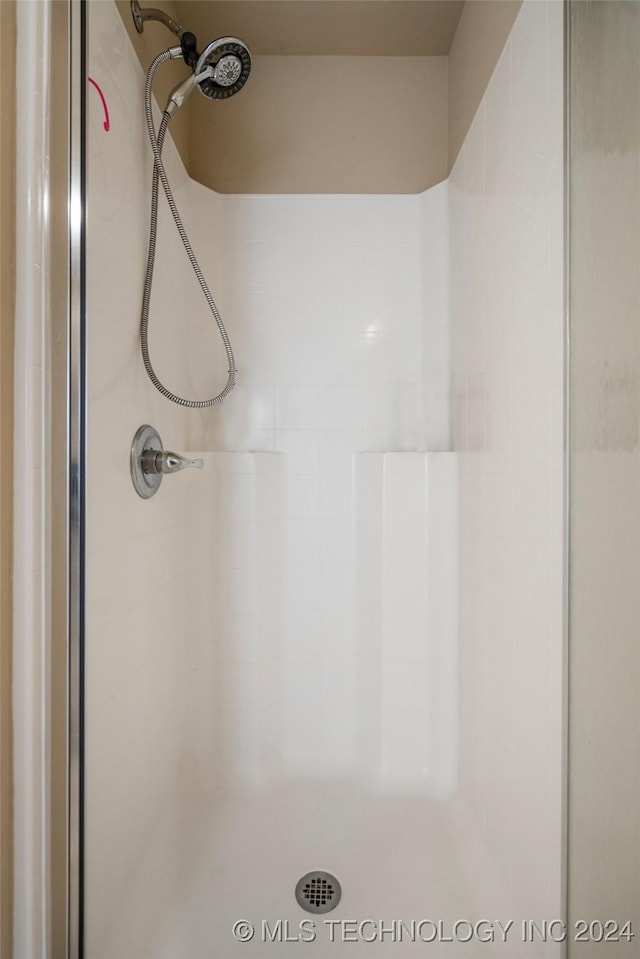 15410 E 87th St, Owasso, OK 74055 - bathroom view of a stall shower