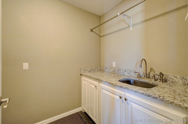 laundry room with sink