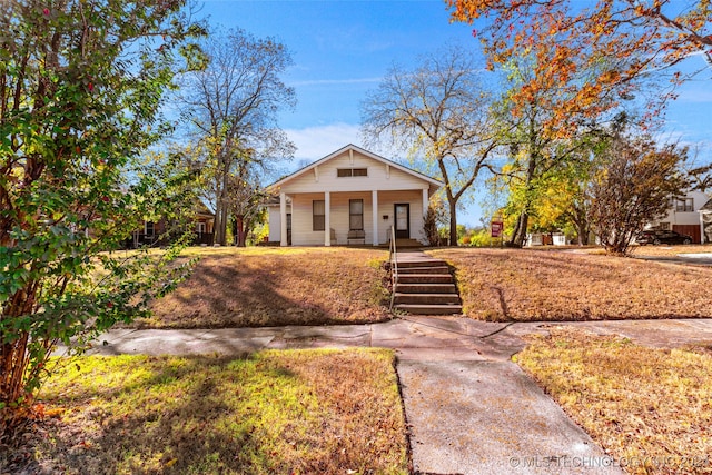 view of front of home featuring a porch