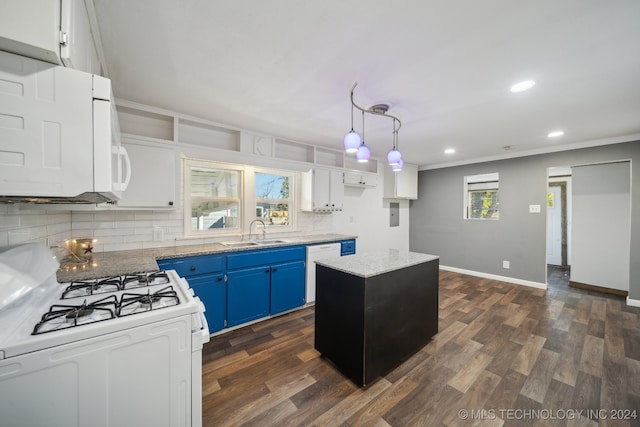 kitchen featuring a kitchen island, hanging light fixtures, blue cabinetry, white cabinetry, and white appliances