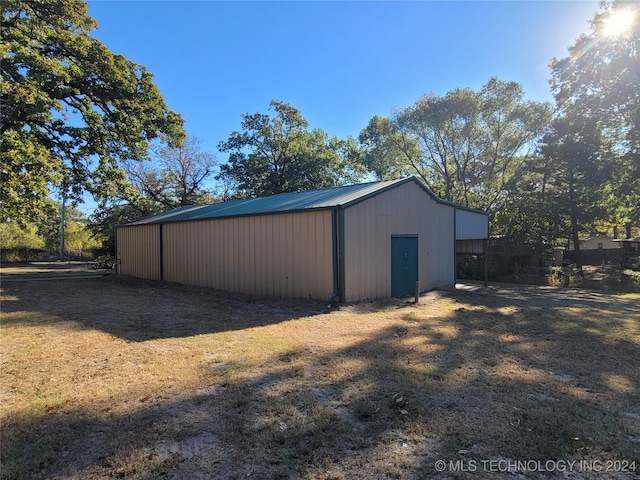 view of outbuilding