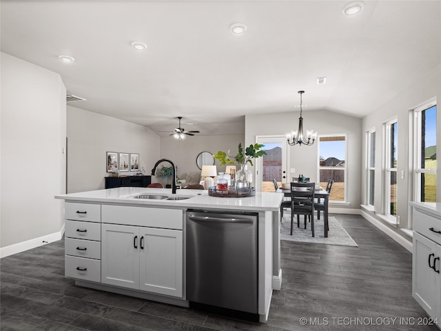 kitchen with lofted ceiling, a center island with sink, sink, stainless steel dishwasher, and dark hardwood / wood-style flooring