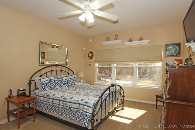 bedroom with carpet and ceiling fan