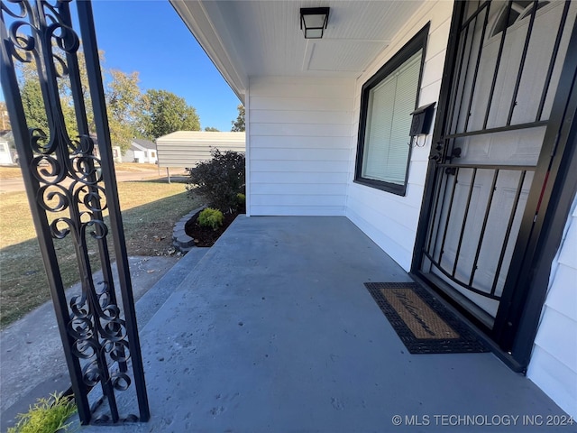 view of property entrance