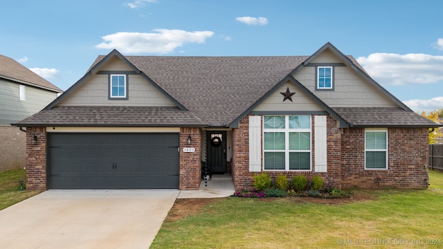 view of front of home with a front yard