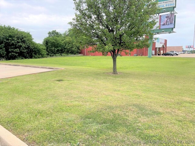 609 Bryan Dr, Durant, OK 74701