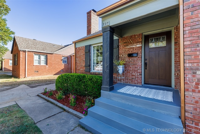 view of doorway to property