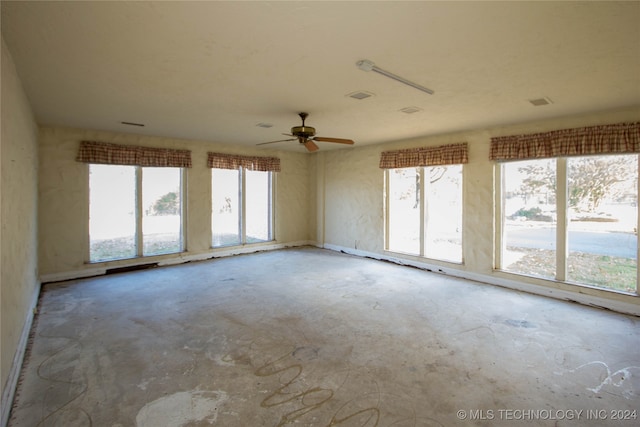 spare room featuring ceiling fan