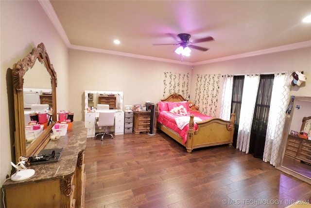 bedroom featuring dark hardwood / wood-style flooring, ceiling fan, and crown molding