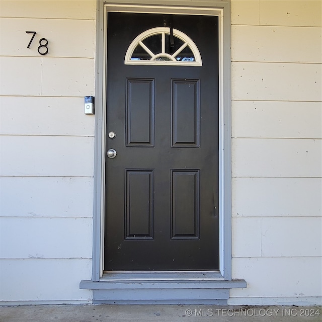 view of entrance to property