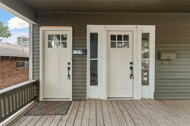 view of doorway to property