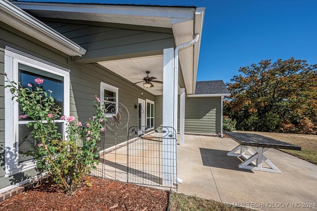 view of patio / terrace with ceiling fan