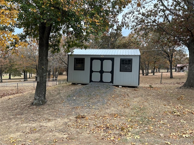 view of outbuilding