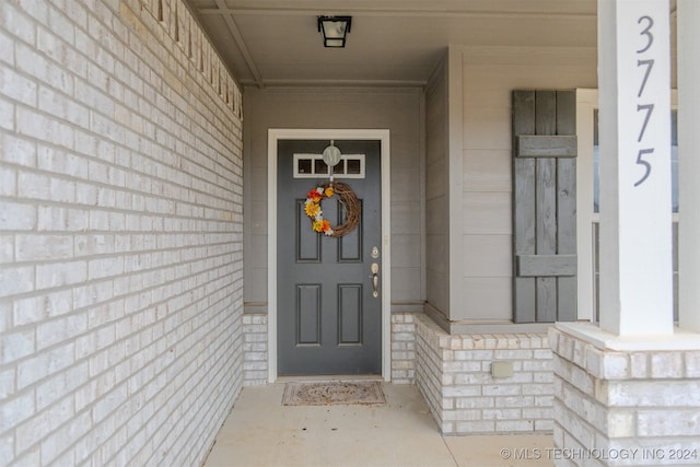 view of entrance to property